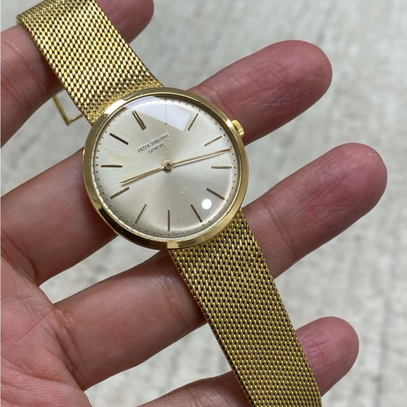 PATEK PHILIPPE Calatrava 3429 18K Yellow Gold unisex watch 35mm. Manual wind. - Picture 3 of 16